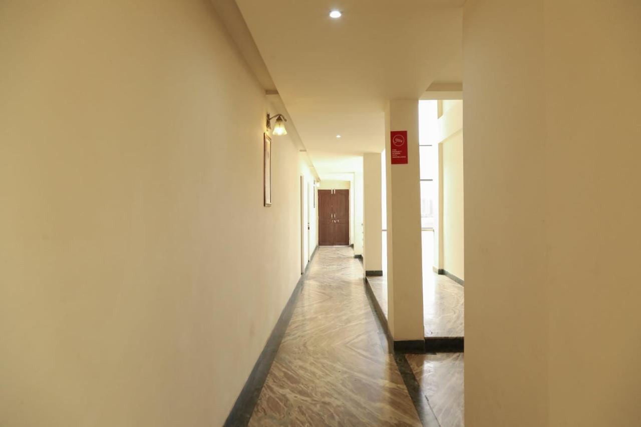 Oyo 10943 Hotel Plus Corporate Khapa  Exteriör bild
